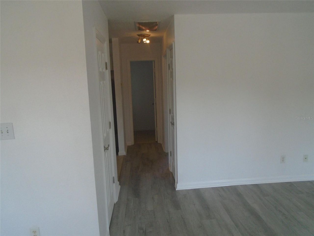 3889 Pompano Drive Se, Unit D, Saint Petersburg, FL 33705 Photo