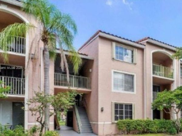 12136 Saint Andrews Pl, Unit 205, Miramar, FL 33025