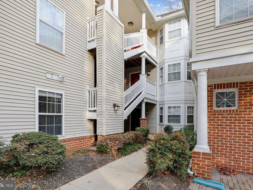 5832 Wyndham Circle, Unit 104, Columbia, MD 21044 Main Photo