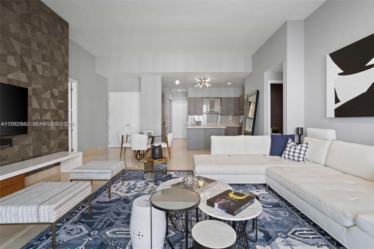 900 Brickell Key Blvd, Unit 1502, Miami, FL 33131 Photo