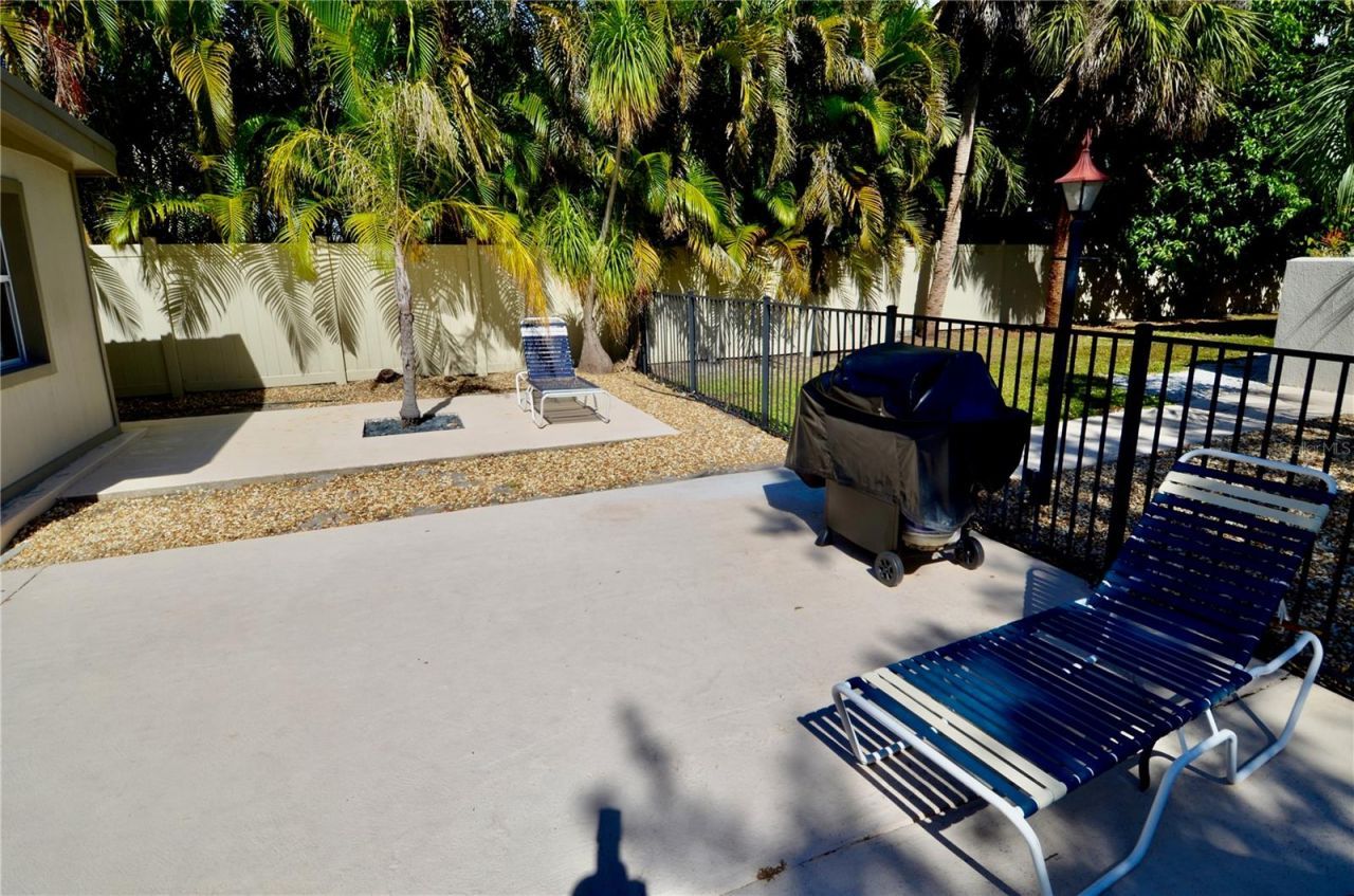 3360 S Osprey Avenue, Unit 201B, Sarasota, FL 34239 Photo