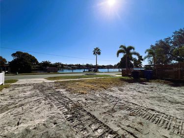 4005 SUNRISE DRIVE S, ST PETERSBURG, FL 33705