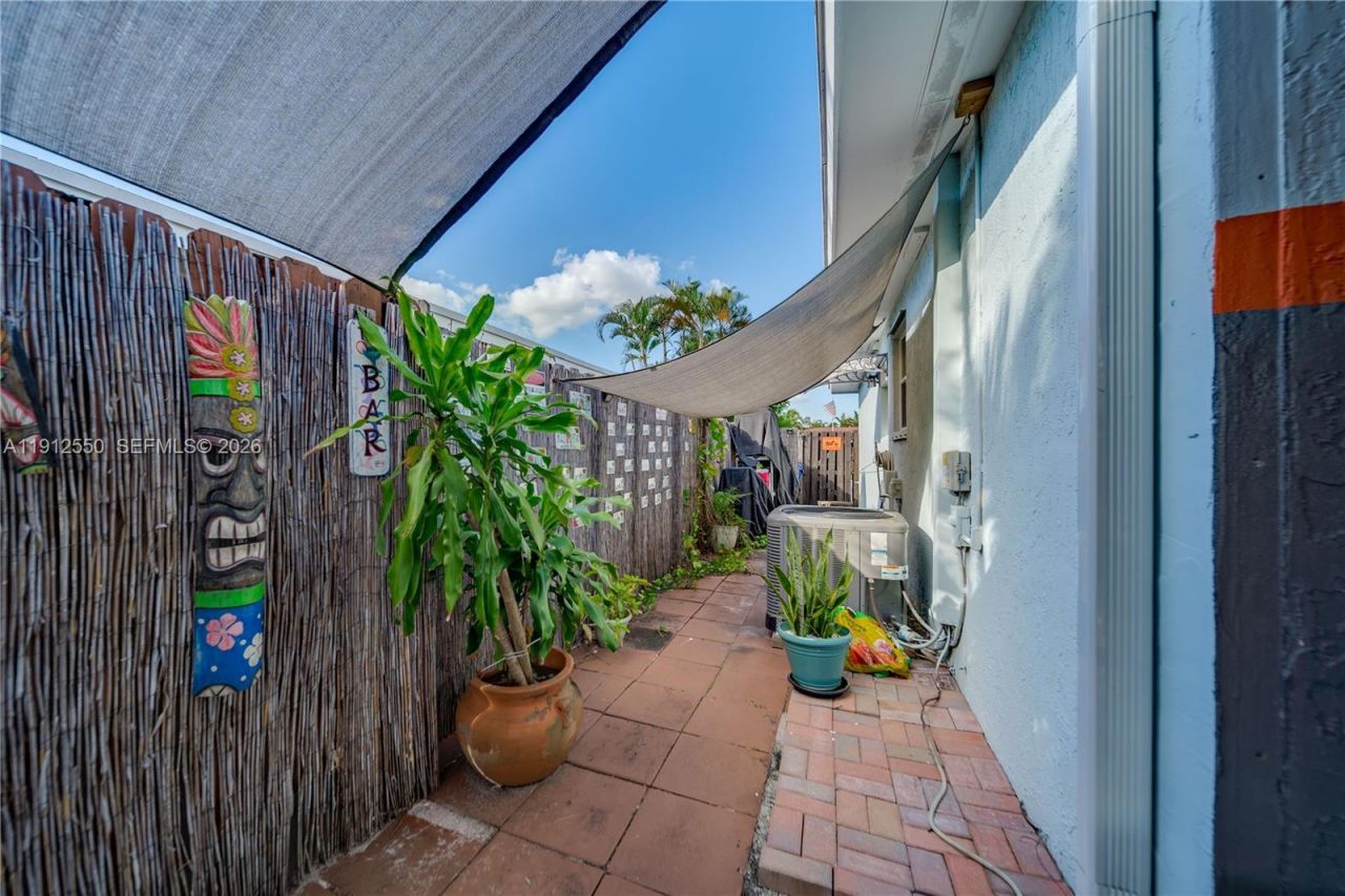 7440 Fillmore St, Hollywood, FL 33024 Photo