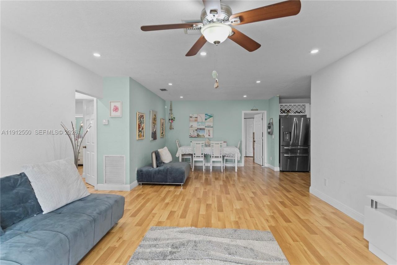 7440 Fillmore St, Hollywood, FL 33024 Photo