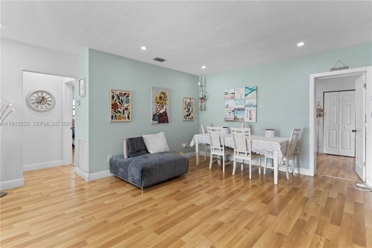 7440 Fillmore St, Hollywood, FL 33024 Photo