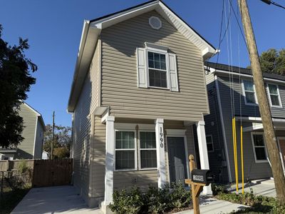 1990 Comstock Avenue, North Charleston, SC 29405