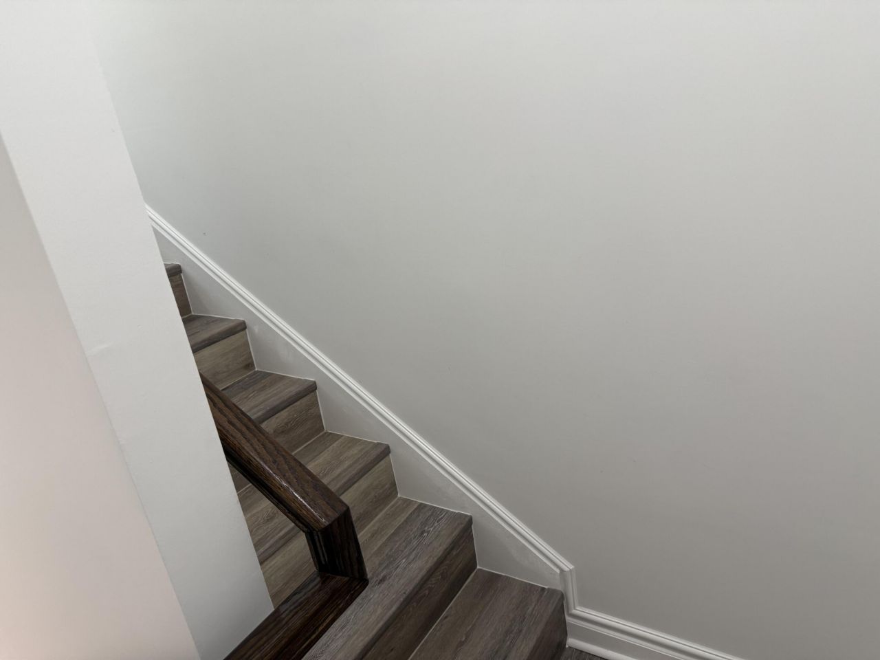 1990 Comstock Avenue Photo 16