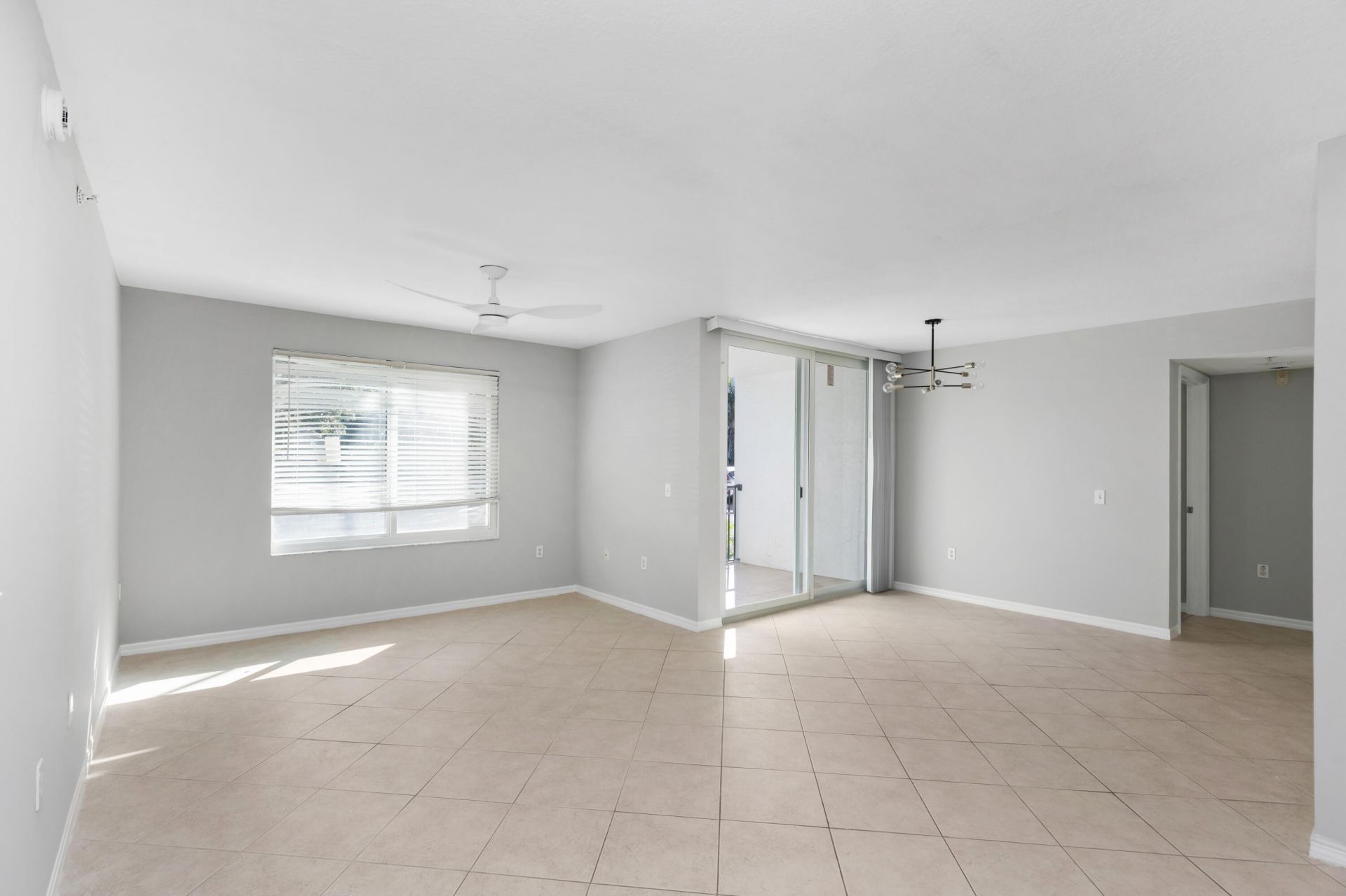 801 Villa Circle, Boynton Beach, FL 33435 Photo
