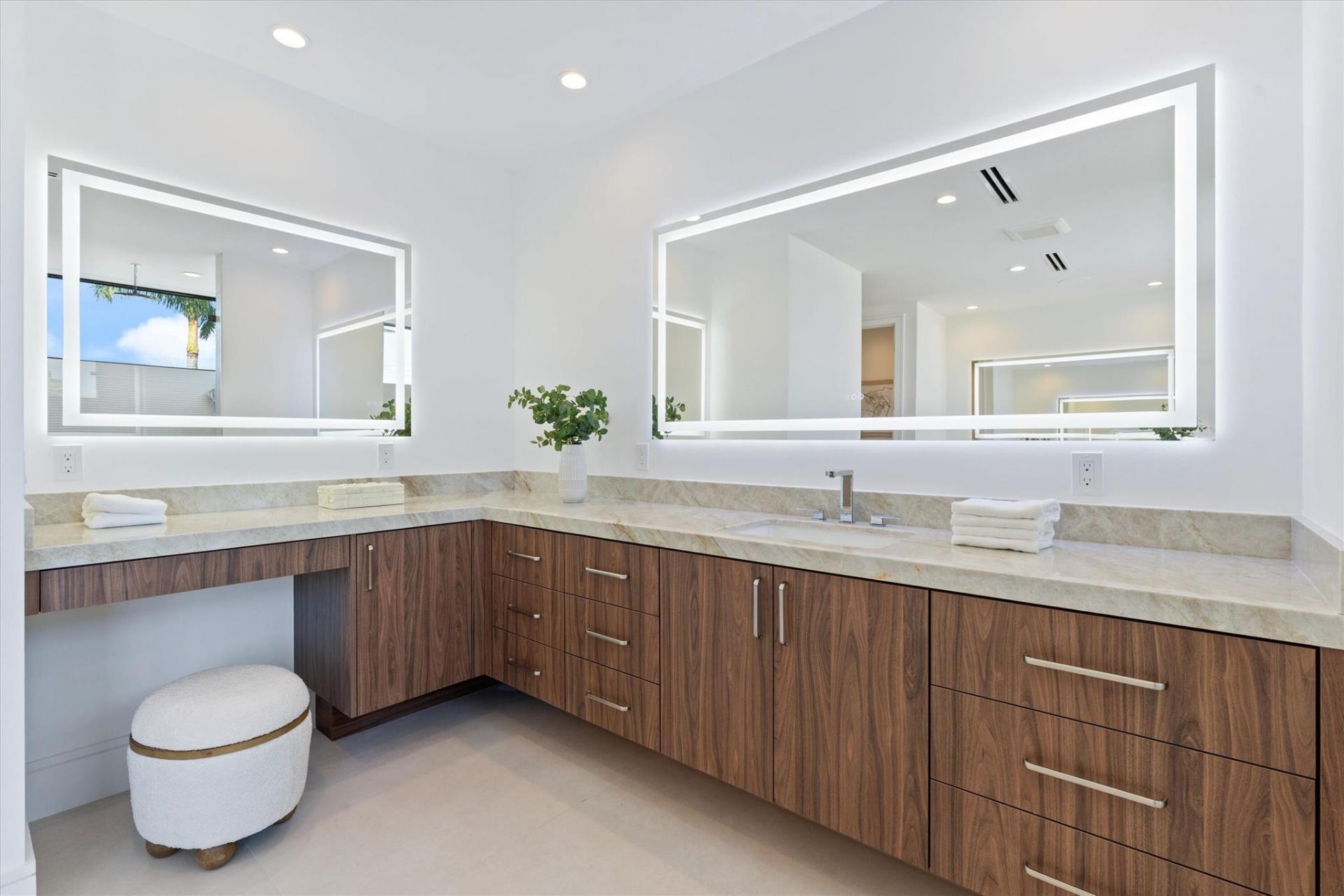 498 NE 6th Street, Boca Raton, FL 33432 Photo