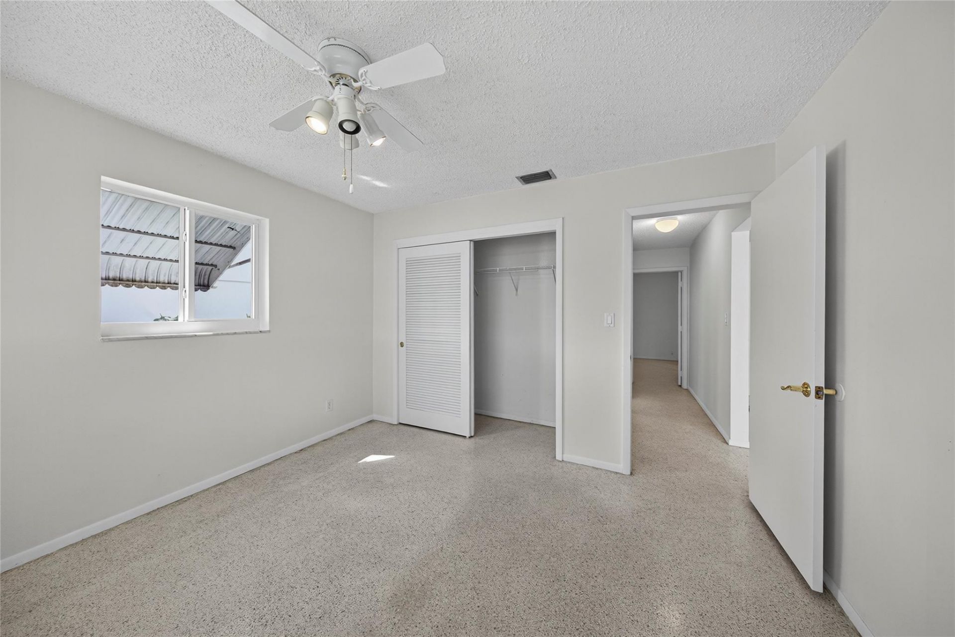 2711 NW 4th Avenue, Pompano Beach, FL 33064 Photo