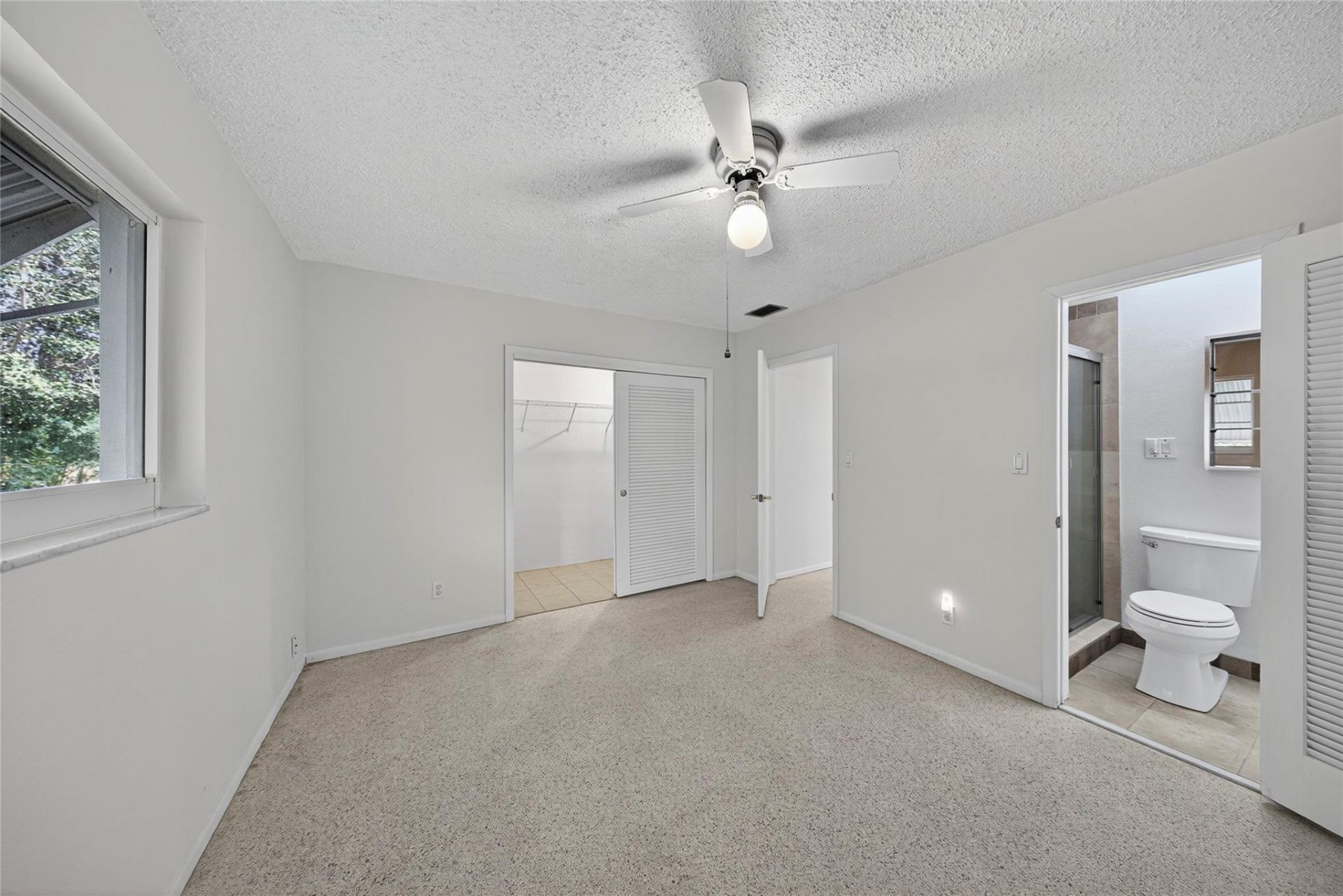 2711 NW 4th Avenue, Pompano Beach, FL 33064 Photo