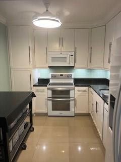 565 Oaks Lane, Unit 103, Pompano Beach, FL 33069 Photo