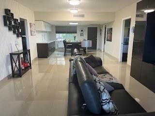 565 Oaks Lane, Unit 103, Pompano Beach, FL 33069 Photo