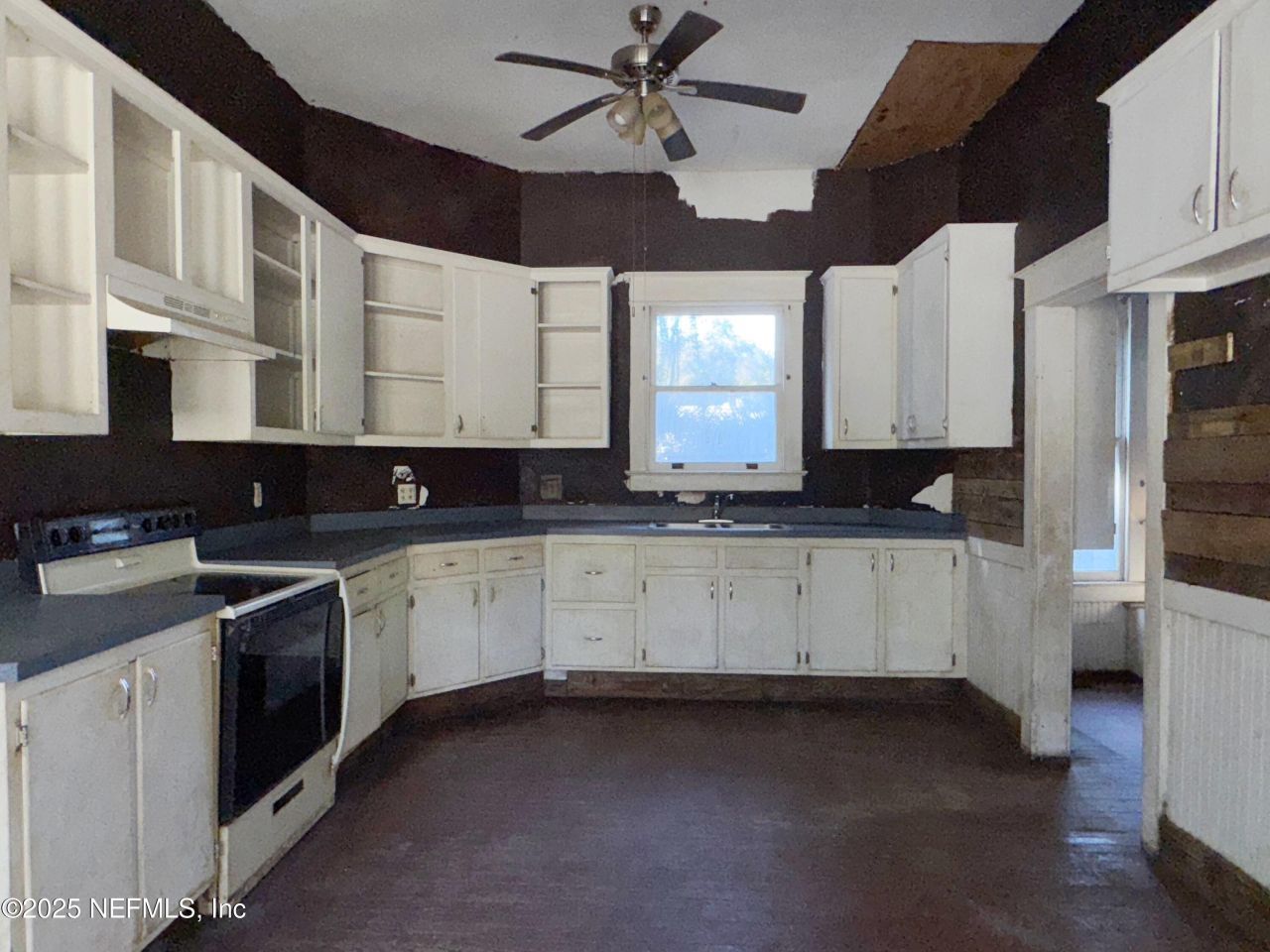 225 Lake George Road, Seville, FL 32190 Photo