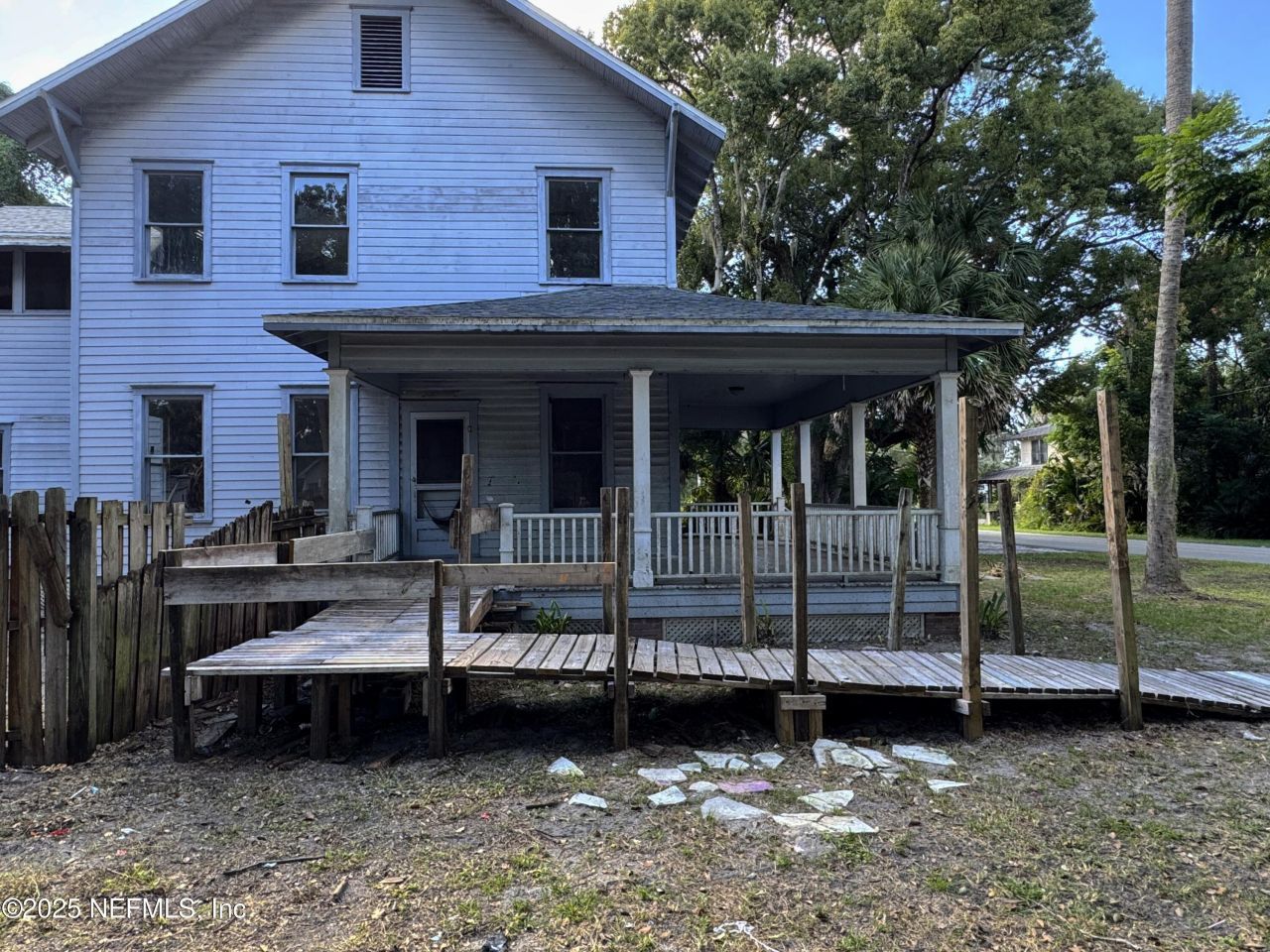 225 Lake George Road, Seville, FL 32190 Photo