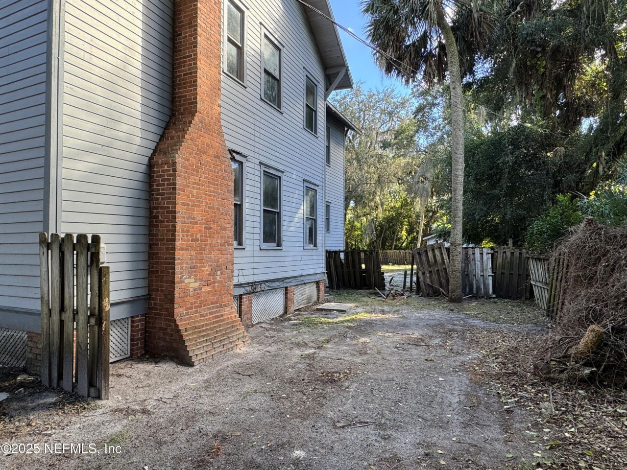 225 Lake George Road, Seville, FL 32190 Photo