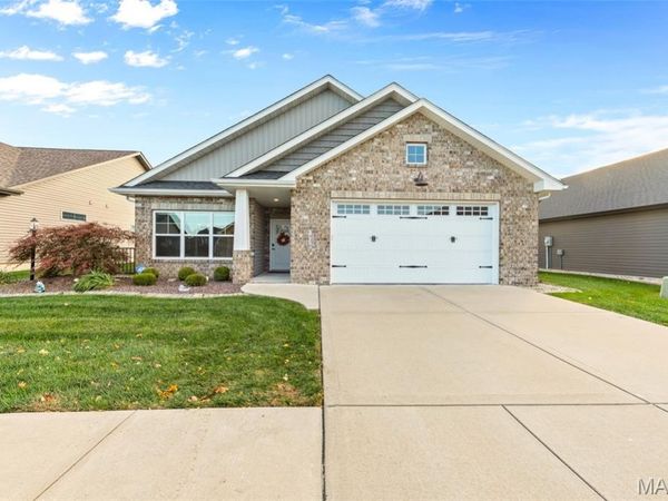 7430 Clarence Court, Glen Carbon, IL 62034