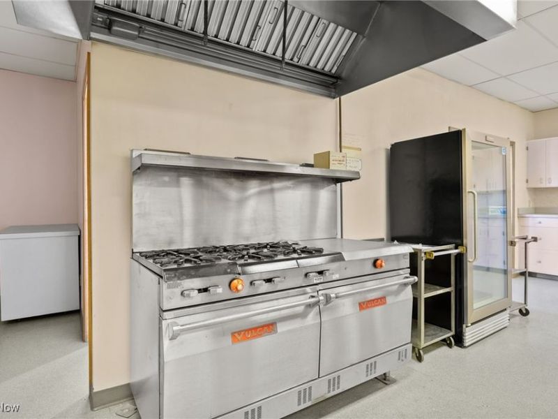 223 2nd Street, Barberton, OH 44203 Photo 25