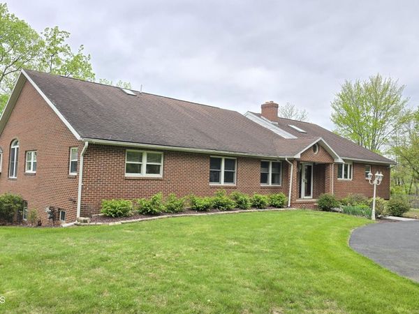 505 Elm Avenue, Selkirk, NY 12158