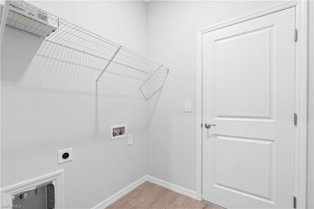 4010 NE 19th Pl, Cape Coral, FL 33909 Photo