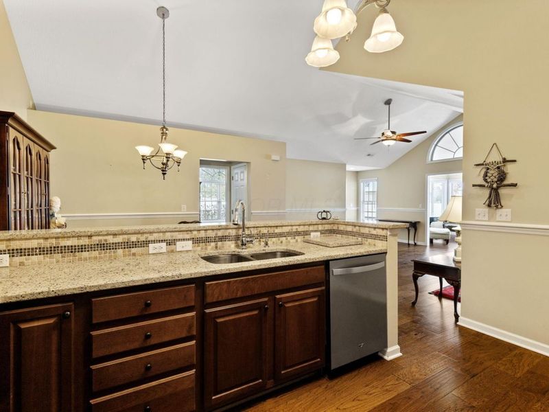 1700 Crossing Boulevard, Circleville, OH 43113 Photo 11