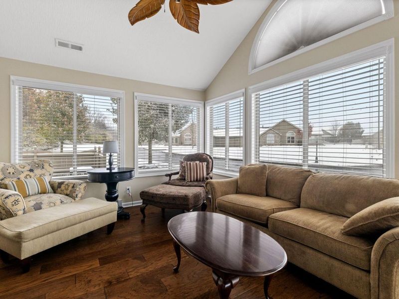 1700 Crossing Boulevard, Circleville, OH 43113 Photo 17