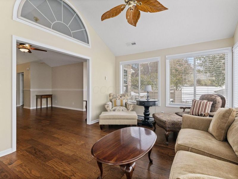 1700 Crossing Boulevard, Circleville, OH 43113 Photo 18