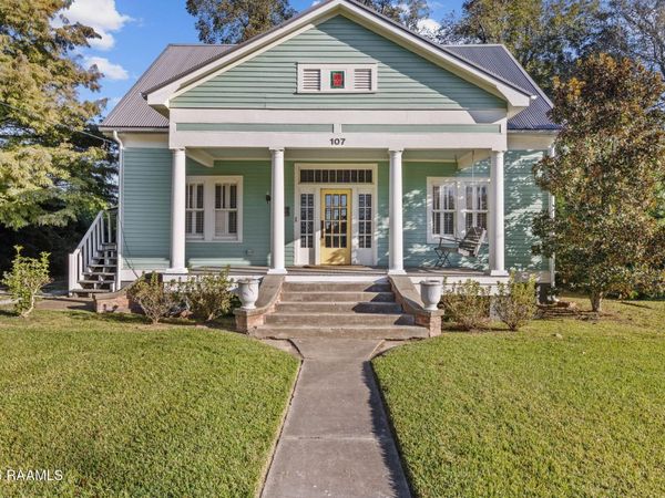 107 E Saint Peter Street, Carencro, LA 70520