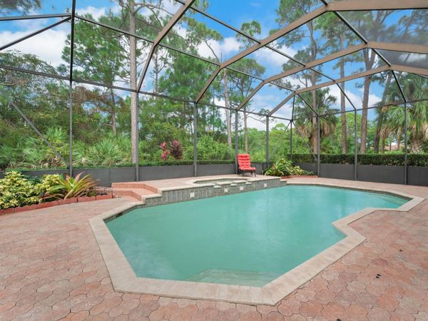 9033 Champions Way, Port St. Lucie, FL 34986