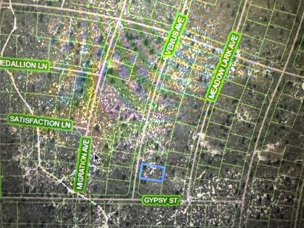 548 VENUS AVENUE, LAKE PLACID, FL 33852