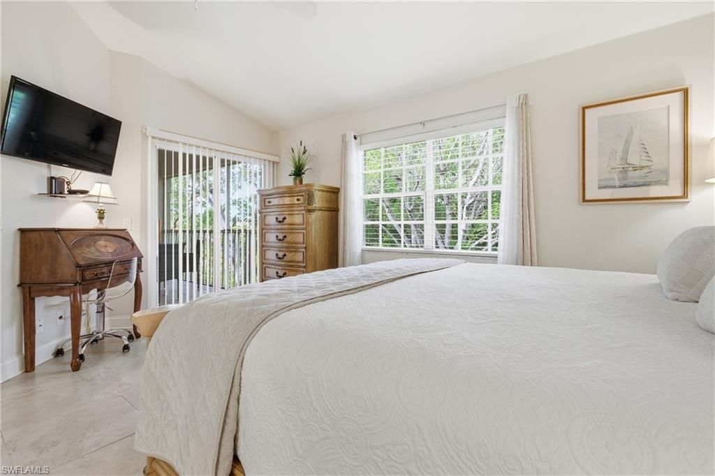 1295 Sweetwater Cv, Unit 8203, Naples, FL 34110 Photo