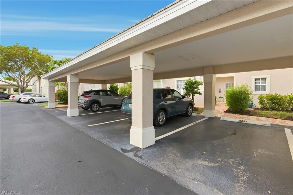 1295 Sweetwater Cv, Unit 8203, Naples, FL 34110 Photo