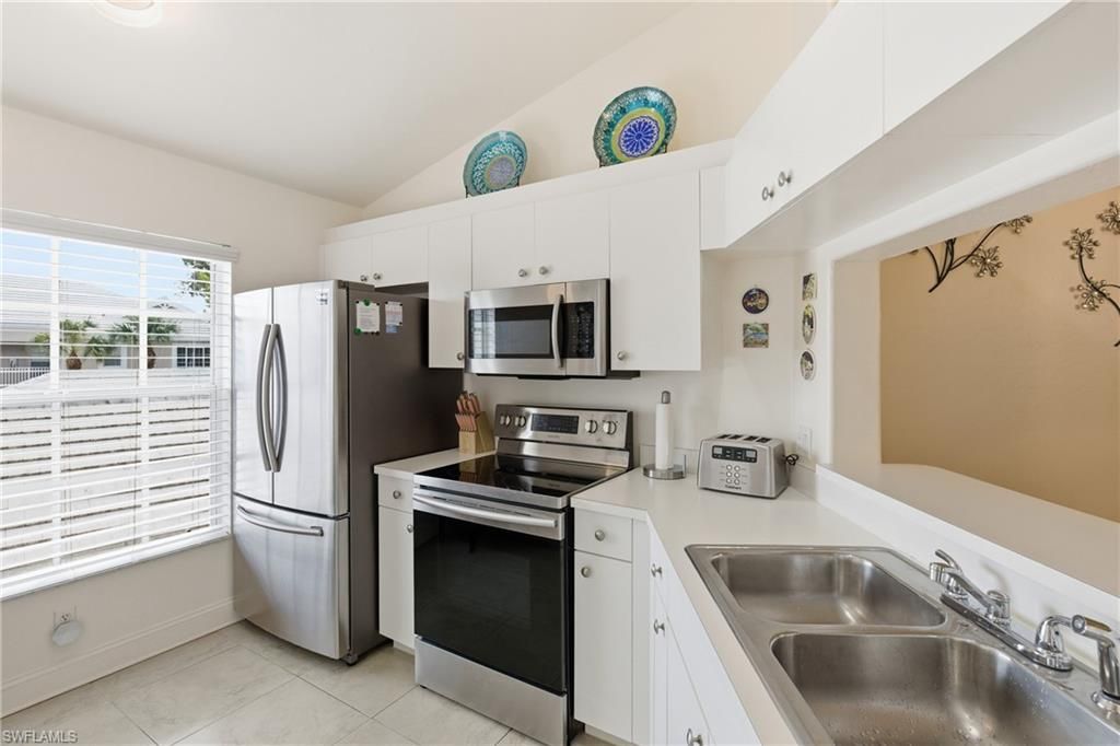 1295 Sweetwater Cv, Unit 8203, Naples, FL 34110 Photo