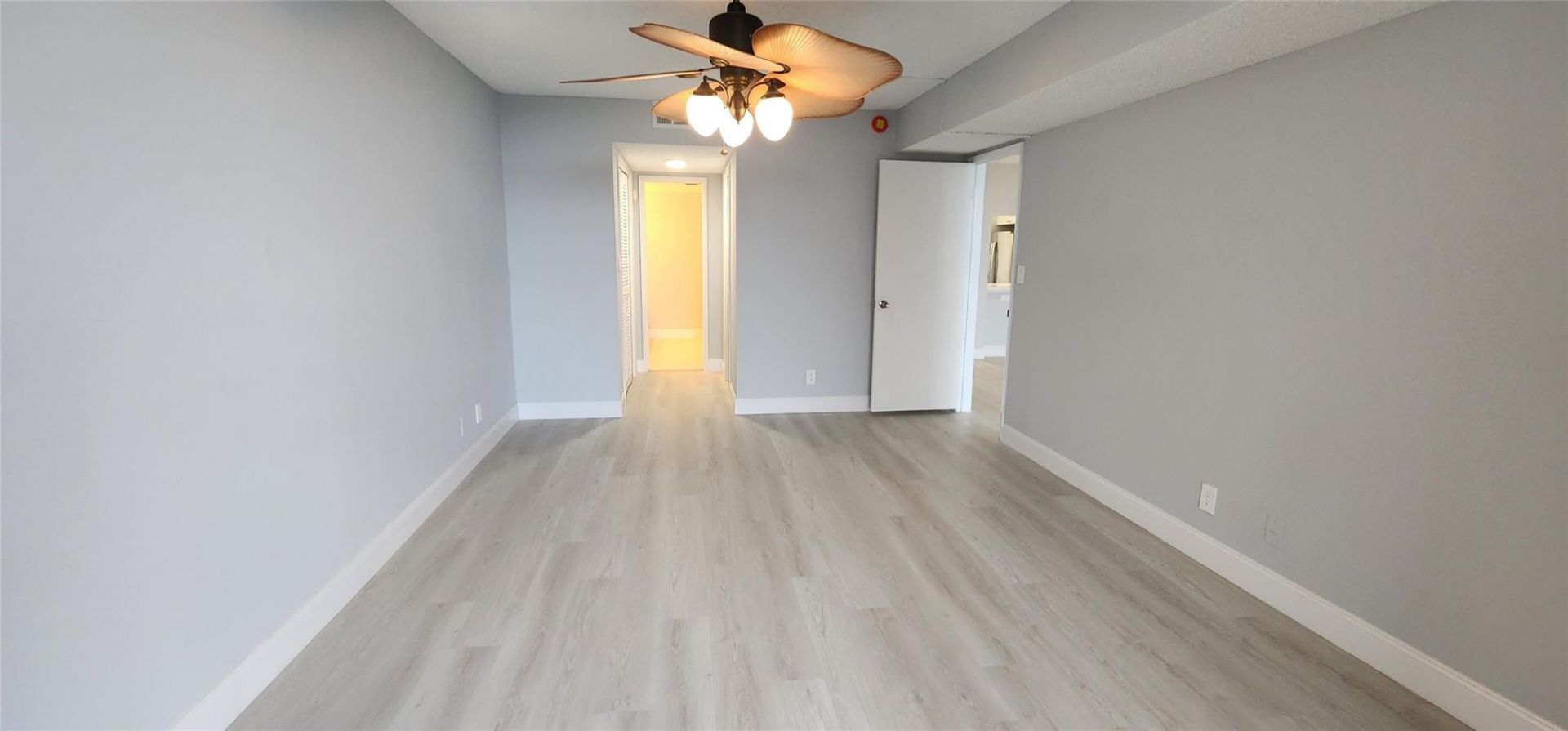 3503 Oaks Way, Unit 513, Pompano Beach, FL 33069 Photo