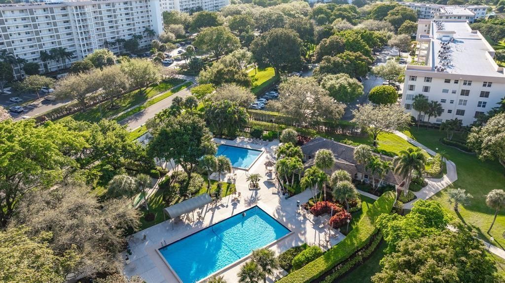 3503 Oaks Way, Unit 513, Pompano Beach, FL 33069 Photo