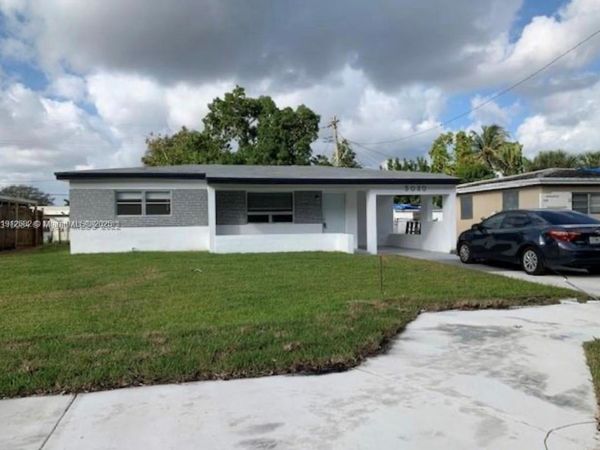 3020 SW 64th Ave, Miramar, FL 33023