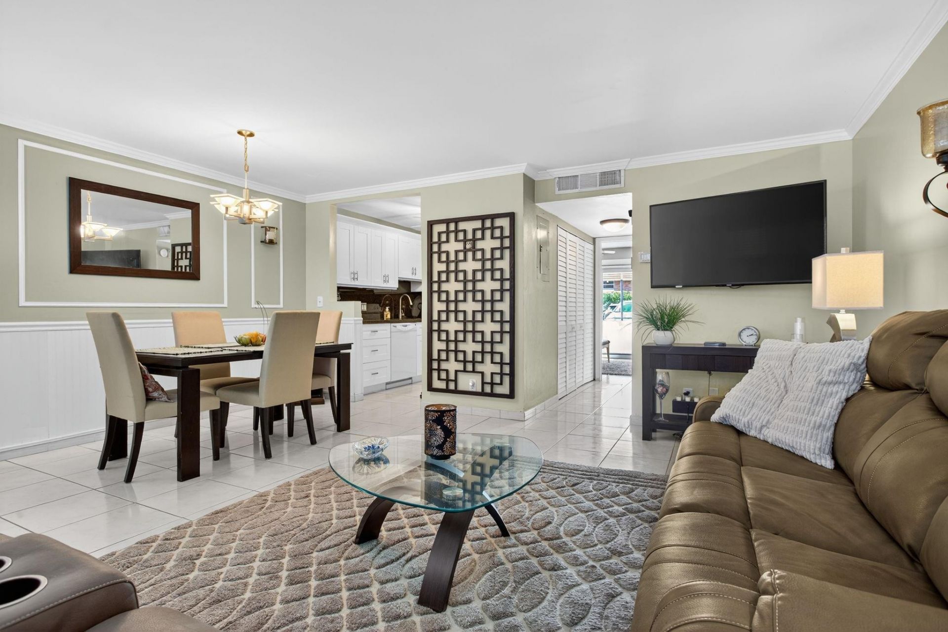 2850 NE 14th Street Causeway, Unit 107, Pompano Beach, FL 33062 Photo