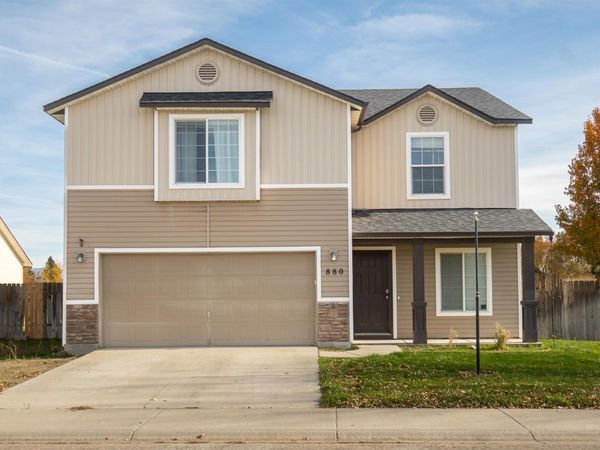 880 SW Independence, Mountain Home, ID 83647