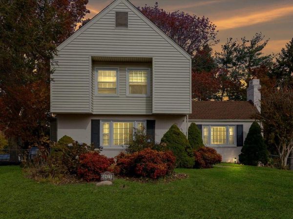 4913 Lantern ST, Roanoke, VA 24019