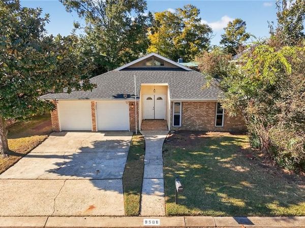 9508 ALHAMBRA Court, River Ridge, LA 70123