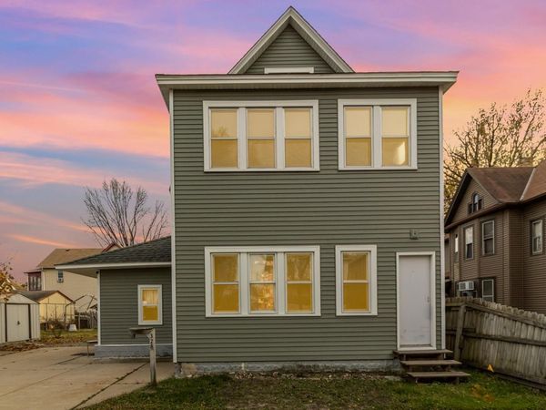 328 Edmund Avenue, Saint Paul, MN 55103