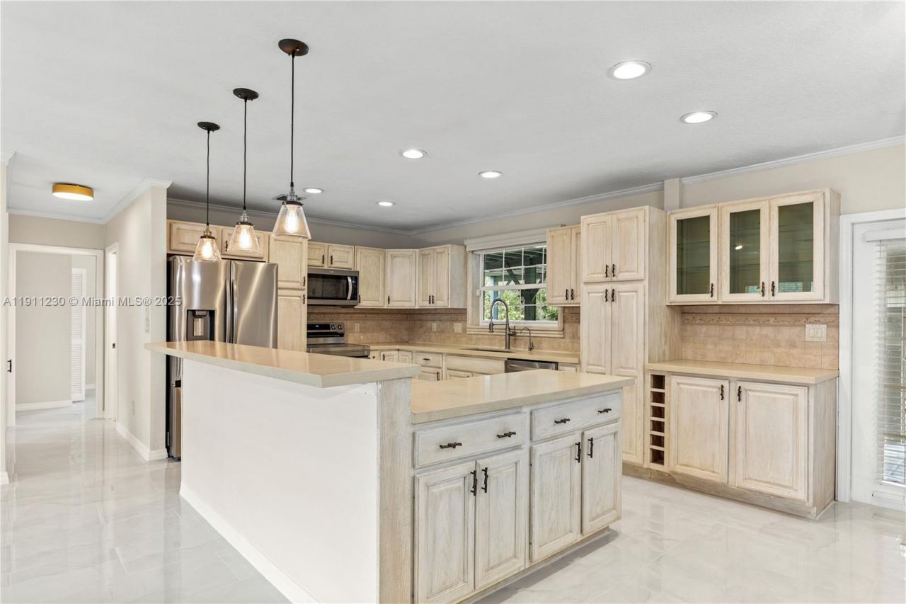 13791 SW 18th Ct, Davie, FL 33325 Photo