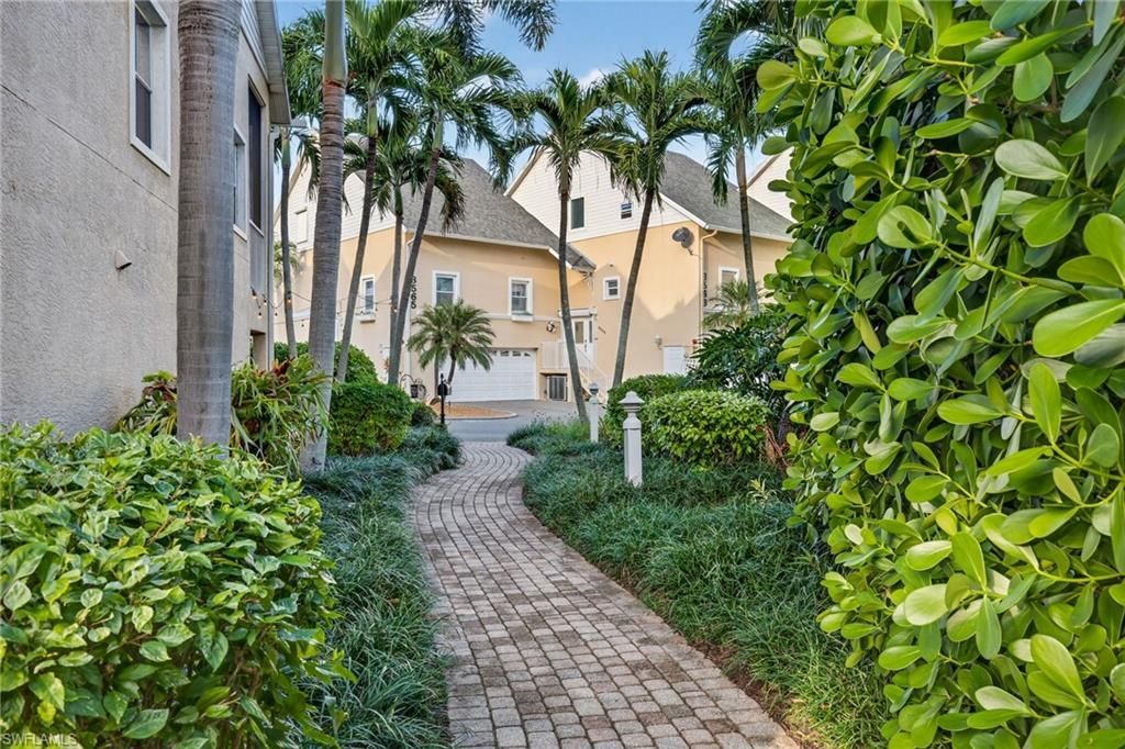 821 James St, Fort Myers, FL 33916 Photo