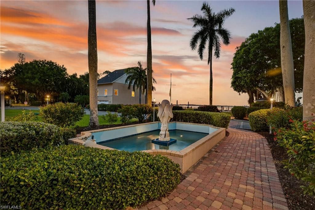 821 James St, Fort Myers, FL 33916 Photo