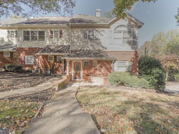 8620 Hope Mews Court, Atlanta, GA 30350