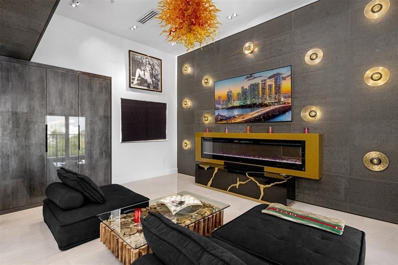 3021 Riomar Street, Fort Lauderdale, FL 33304 Photo