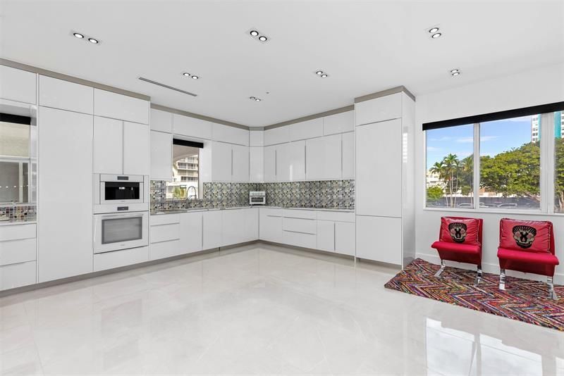 3021 Riomar Street, Fort Lauderdale, FL 33304 Photo