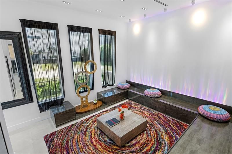 3021 Riomar Street, Fort Lauderdale, FL 33304 Photo