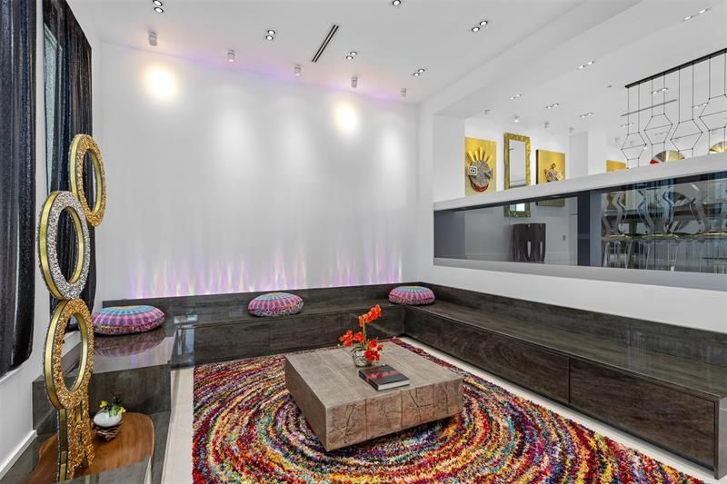 3021 Riomar Street, Fort Lauderdale, FL 33304 Photo