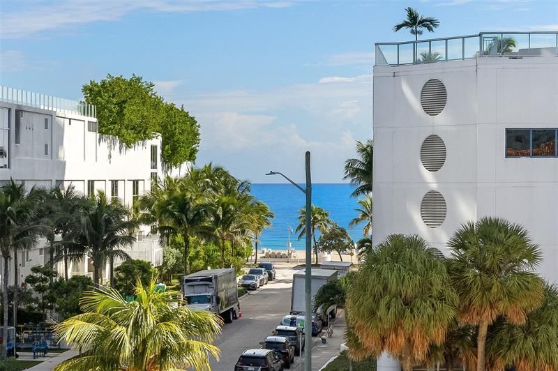 3021 Riomar Street, Fort Lauderdale, FL 33304 Photo